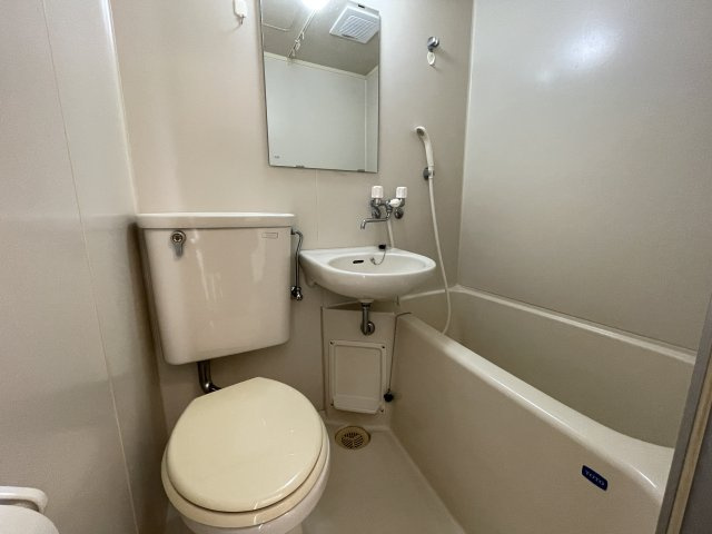 中野パレスの浴室