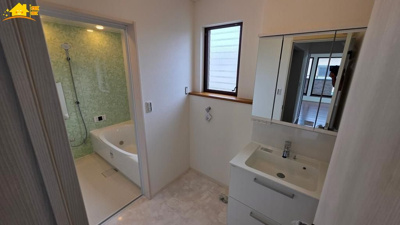 【独立洗面台】 | 春日部市緑町3丁目中古戸建て | 独立洗面化粧台付き