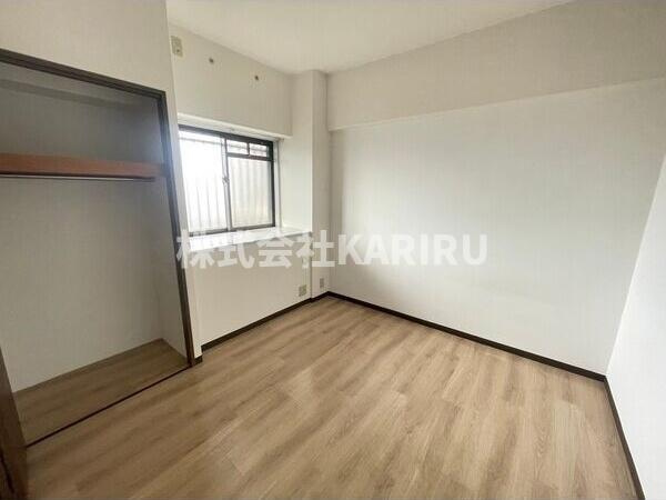 フェアリー城東の洋室