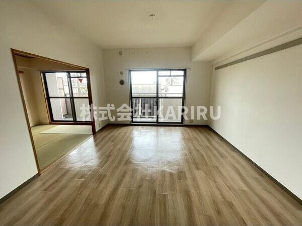 フェアリー城東の居間・リビング