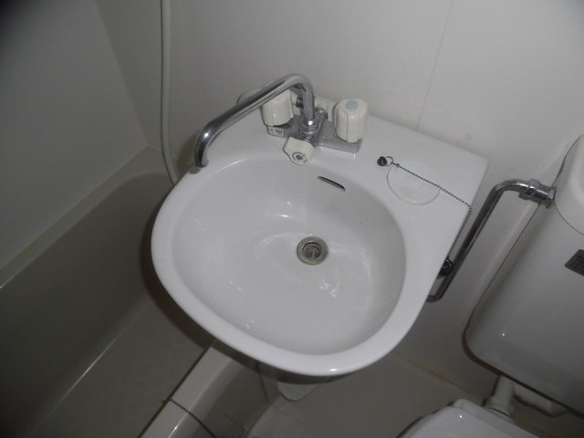 【洗面所】 | お風呂の隣には洗面所があります