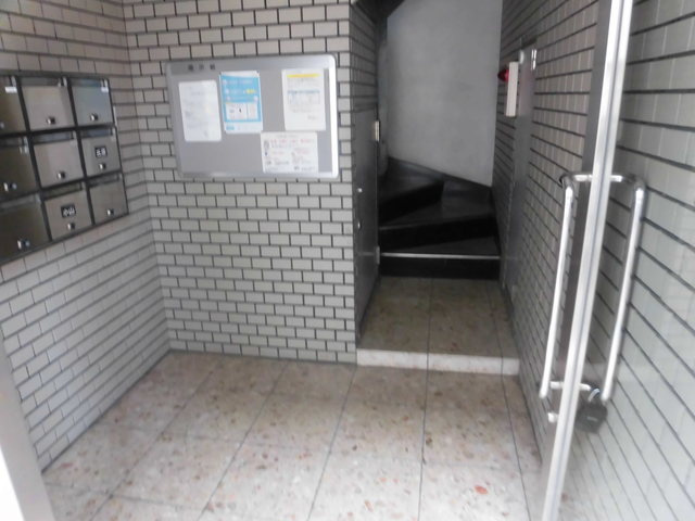 【エントランス】 | エントランスです