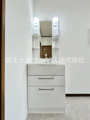【独立洗面台】 | 菊川市下平川 店舗事務所 | 2階の洗面台