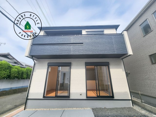 太宰府市青山3丁目第1-2（1号棟）の外観|デザイン性のある外観です。