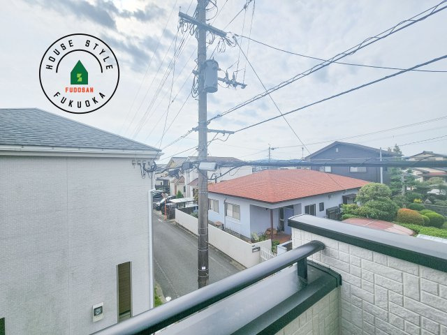 太宰府市青山3丁目第1-2（1号棟）の展望|窓から緑が見える物件も魅力的です。