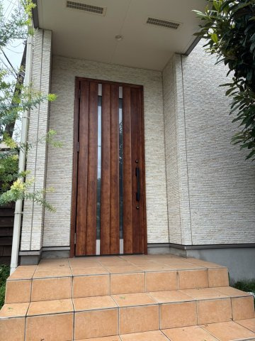 野田市三ツ堀　中古戸建　平成29年築の玄関