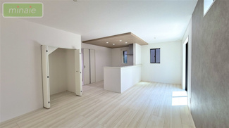 【収納】 | 小学校6分　スーパー5分　ZEH水準の長期優良住宅　香取１　全3棟　2号棟 | 同タイプ