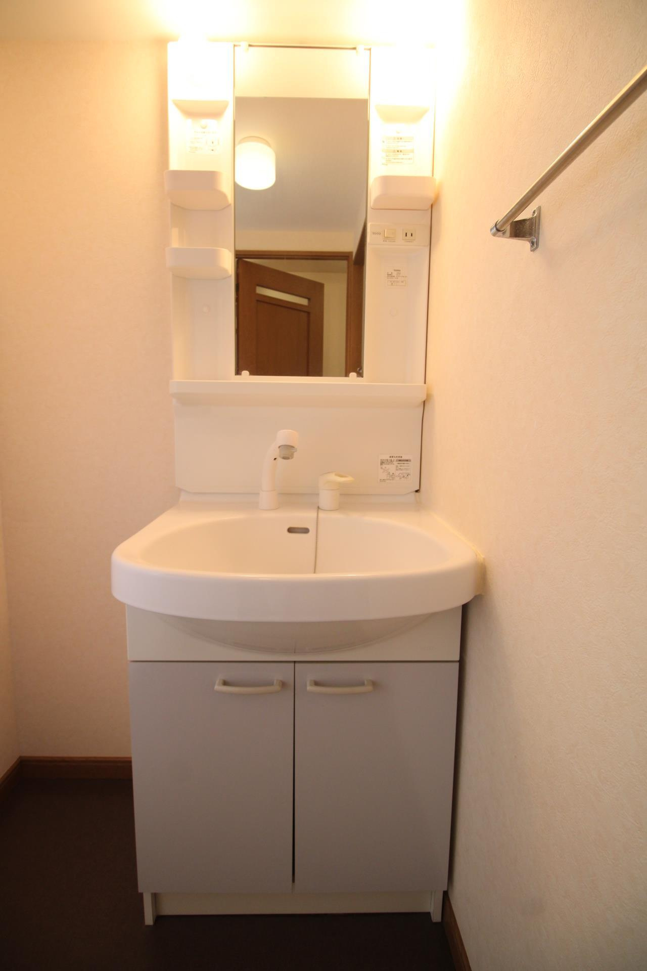 Ｓ・ＡＳＡＧＩＲＩの洗面所|Ｓ・ＡＳＡＧＩＲＩの洗面