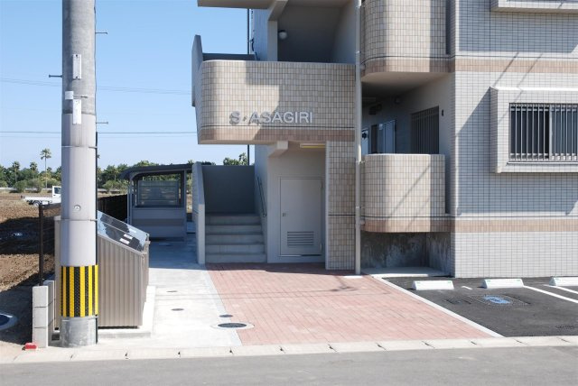 Ｓ・ＡＳＡＧＩＲＩのエントランス|Ｓ・ＡＳＡＧＩＲＩのエントランス