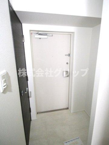 クラリッサ横浜シエルの玄関