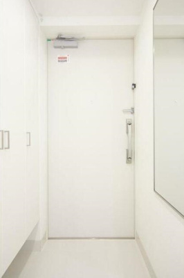 【玄関】 | i-Suite HigashiNakano