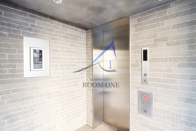 IDS台東ビルのその他共用部分|エレベータ―です。
