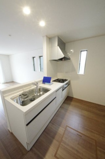 【構造・工法・仕様】 | 【仲介手数料無料！！】府中市紅葉丘3丁目　新築戸建て（全2棟）A号棟　5990万円