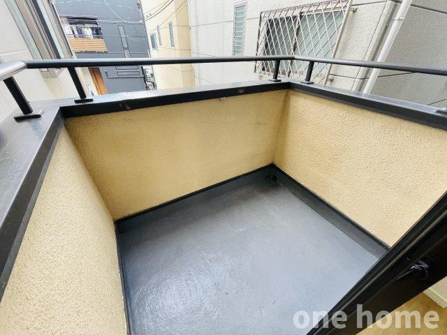 野中南1丁目中古戸建のバルコニー|◆2階バルコニーです！
◆令和7年10月フルリフォーム完了！手直しなしでお住まいいただけます！