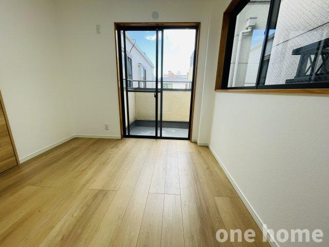 野中南1丁目中古戸建の洋室|◆3階北側4.3帖洋室です！二面採光の明るいお部屋です！
◆【即日内覧会開催中】土日はもちろん！平日の仕事終わりの内覧も可能です！