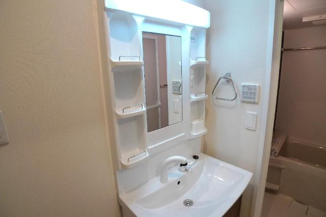 ＲＥＥＮＡ（リーナ）の洗面所|洗面