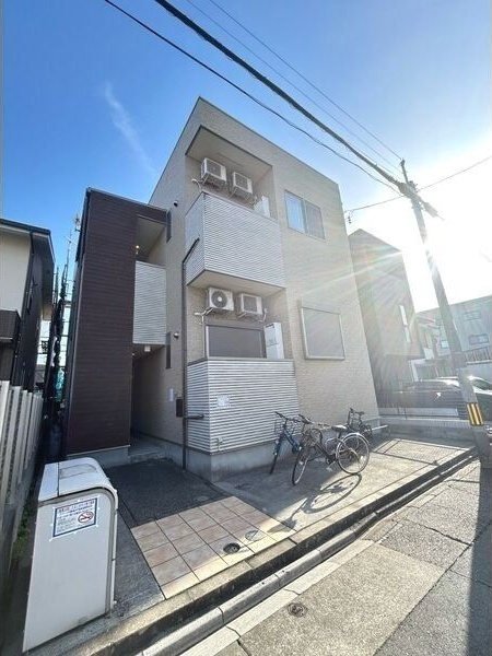 Residence Lisaの外観|おしゃれな外観です