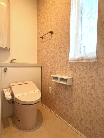 境港市米川町　中古住宅のトイレ|２階