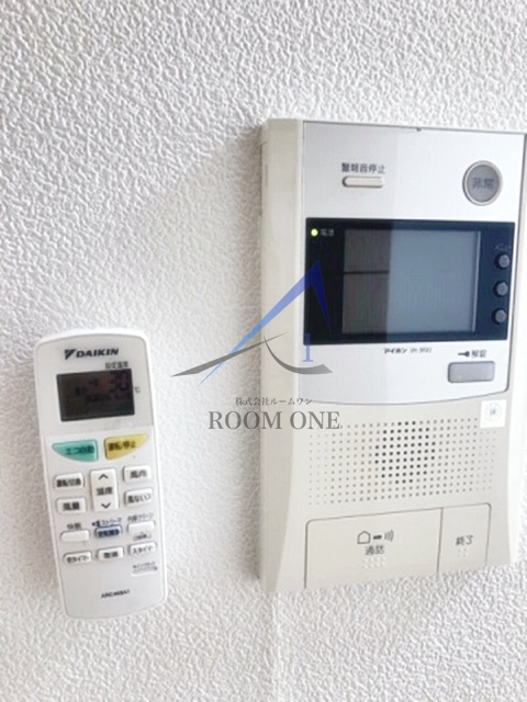 スカイコート武蔵小杉壱番館のセキュリティ|モニター付きインターホンです。