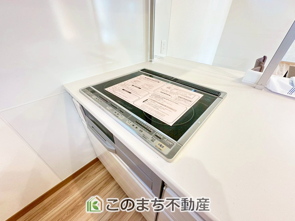 宇都宮市富士見町モデルハウスの設備|"☆☆IHクッキングヒーター☆☆
ママの家事におお助かりなIHコンロ！お掃除が楽々！"
