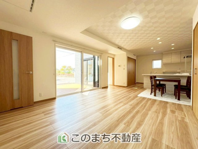 【居間・リビング】 | 宇都宮市富士見町モデルハウス | 