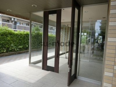 【エントランス】 | ヴィル・ド・フルール