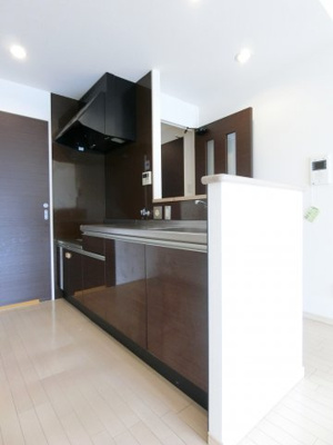 【キッチン】 | ヴィル・ド・フルール