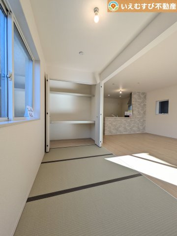 Livele Garden.S　熊谷宮本町第2の和室|すぐ横になれる和室は、みんながほっと一息つける空間
ちょっとした休憩や来客時、お子様のお世話にも大活躍しそうですね♪