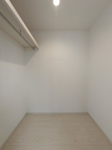 神戸市垂水区霞ケ丘２丁目戸建の収納