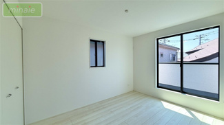 【その他】 | 小学校6分　リビングイン階段　ZEH水準の長期優良住宅　香取1　全3棟　1号棟 | 同タイプ