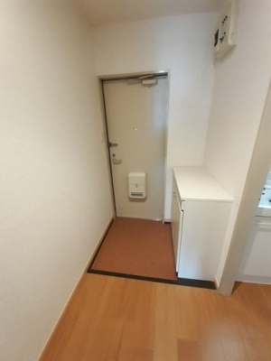 【玄関】 | サンヒルズ上津