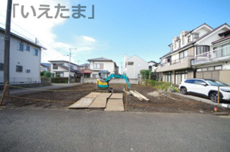 【前面道路含む現地写真】 | 【仲介手数料無料！！】府中市紅葉丘3丁目　新築戸建て（全2棟）B号棟　6490万円