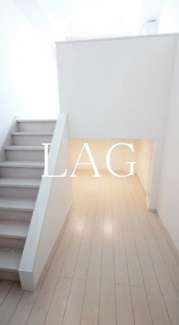 【居間・リビング】 | ＳパレスⅣ | 洋室です。