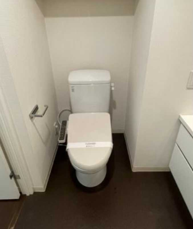 コンフォリア駒澤　駅近　礼金０　常時ゴミ出し可のトイレ