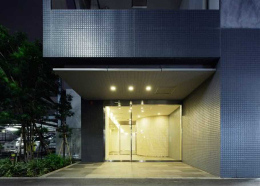 コンフォリア駒澤　駅近　礼金０　常時ゴミ出し可のエントランス