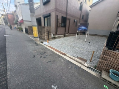 【前面道路含む現地写真】 | 墨江４丁目　売土地 | ローソンまで約211ｍ！ちょっとしたお買い物に便利ですね！