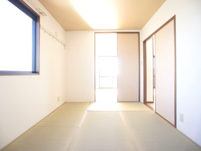 【子供部屋】 | サニーハウスみなみはらA | お部屋がスッキリ！充実収納付きです♪