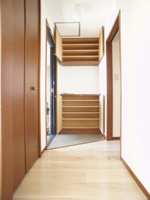 【玄関】 | サニーハウスみなみはらA | 玄関スッキリ！