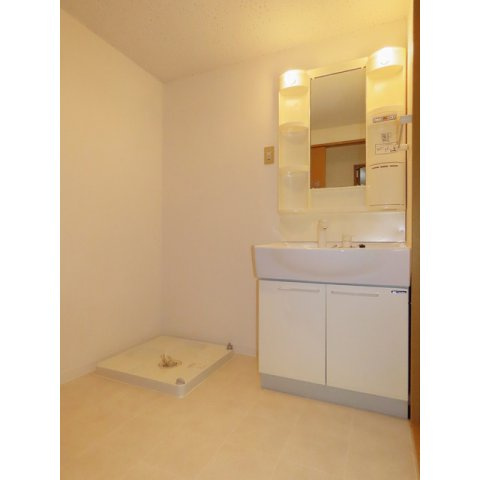 クリエストタウン　江端の洗面所