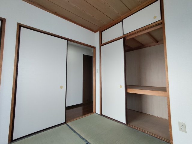エテルノ豊春の収納