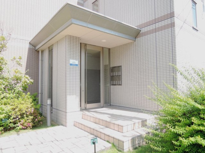 【エントランス】 | エバーヒルズS棟