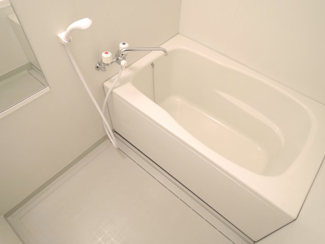 【浴室】 | エバーヒルズS棟