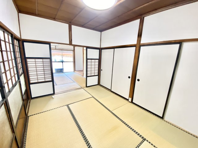 燕市吉田曙町戸建の和室