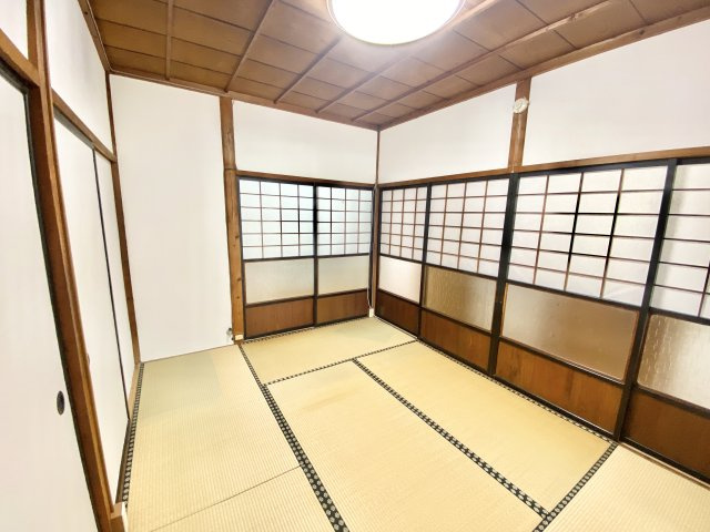 燕市吉田曙町戸建の和室