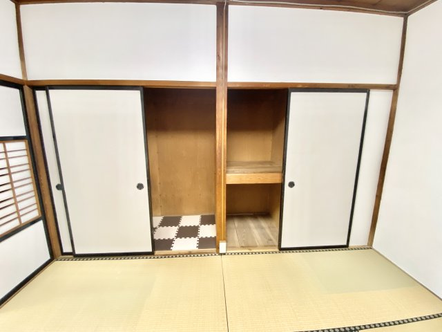 燕市吉田曙町戸建の和室