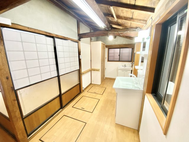 燕市吉田曙町戸建のその他