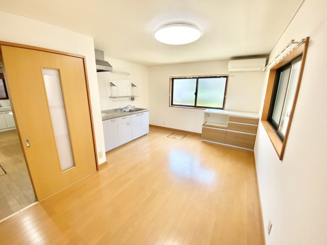 燕市吉田曙町戸建のキッチン