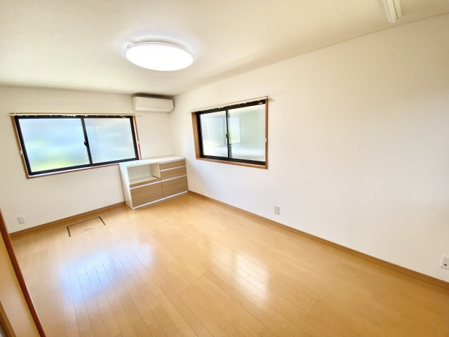 燕市吉田曙町戸建のキッチン