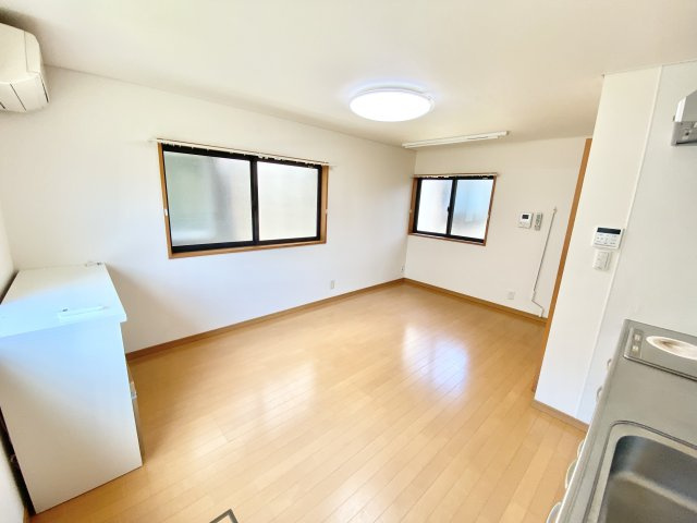 燕市吉田曙町戸建のキッチン