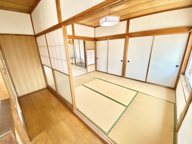 燕市吉田曙町戸建の和室